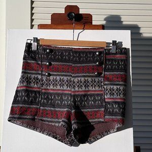 Super cute Button Nordic detailed shorts. One of a Kind. Small-Medium